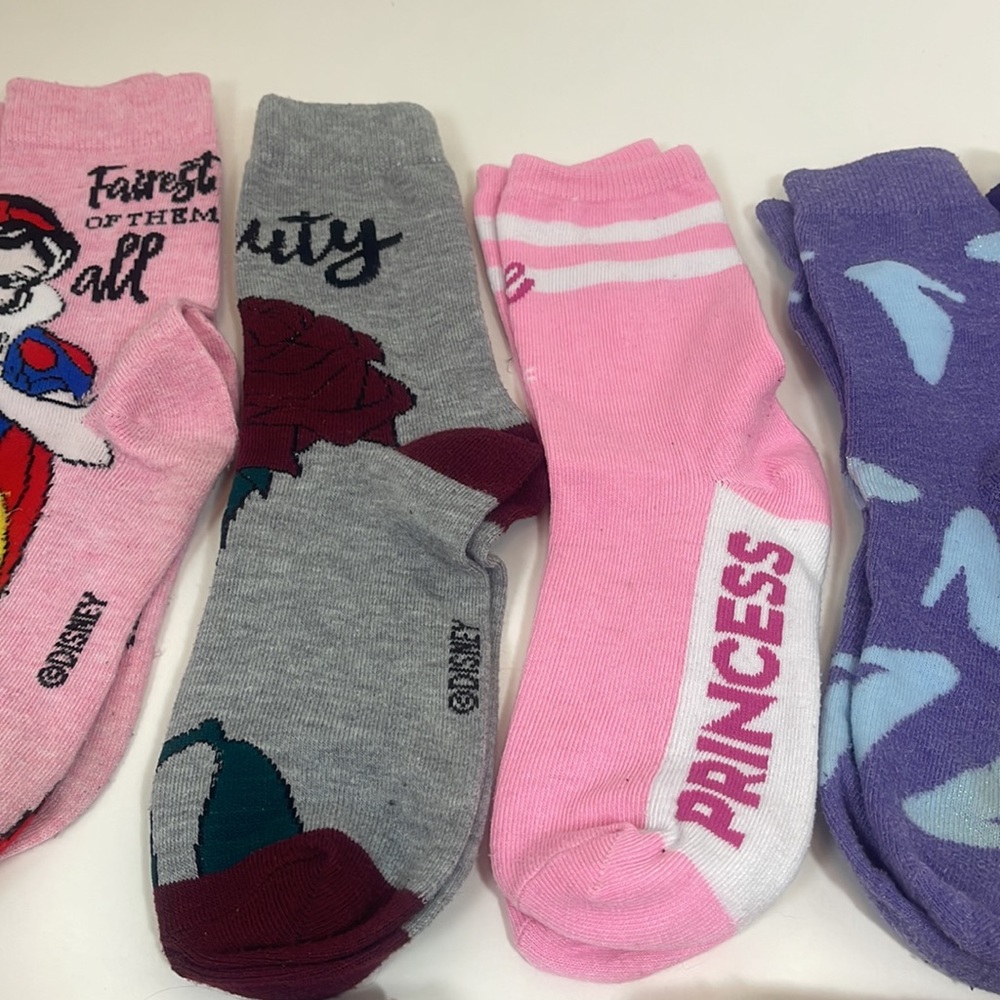 8 Pairs Disney Princess Socks - Picture 5 of 6